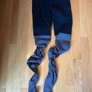 ALO Yoga Goddess Leggings Black and Gray Leggings